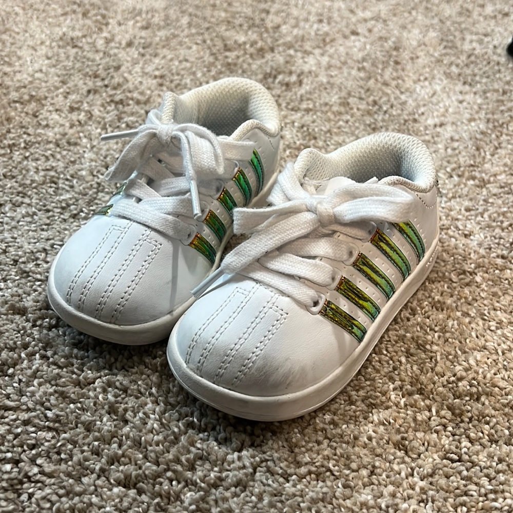 Adidas Sneakers!